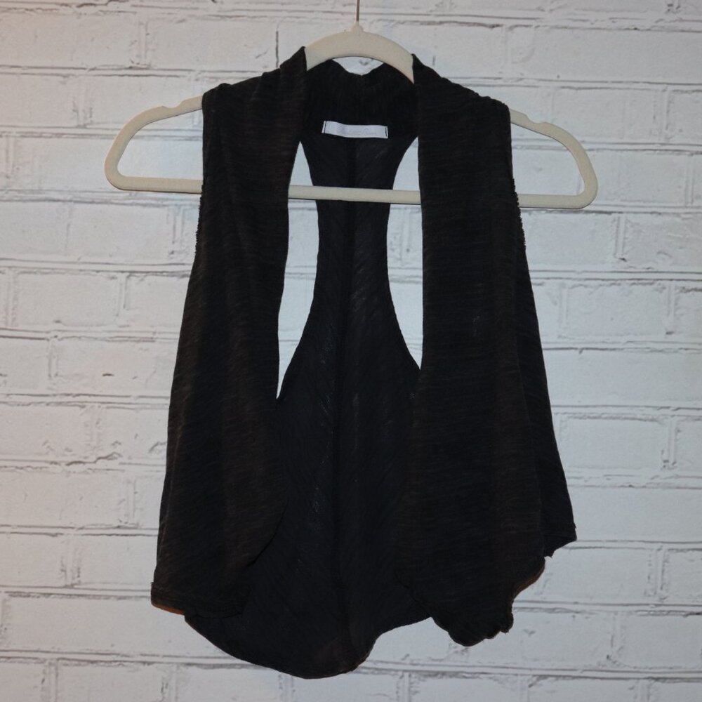🌫️ Charlotte Russe Dark Heather Gray Vest Cardigan · Size Small · layered